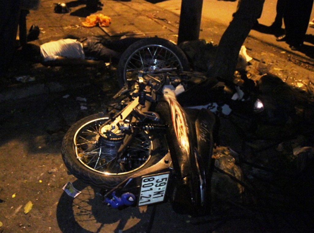 Hiện trường vụ tai nạn giao thông chết người ở quận Bình Tân, TPHCM