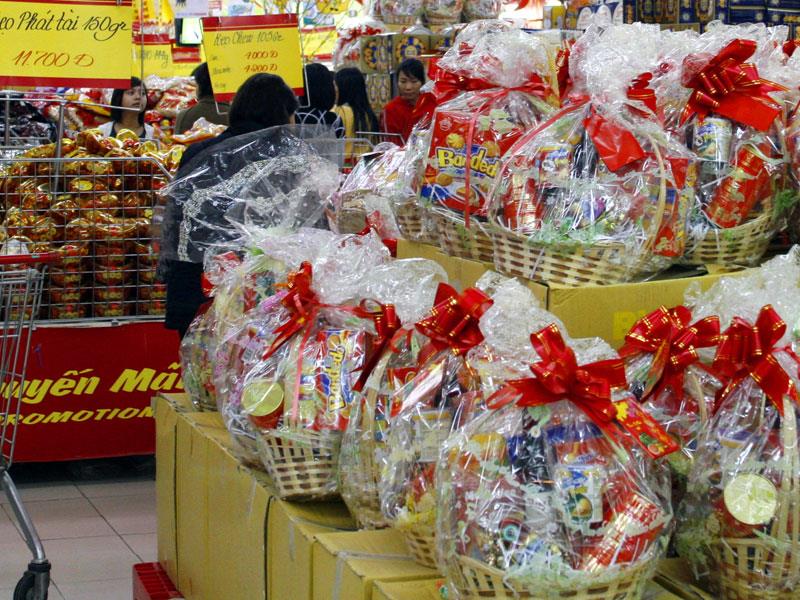 Bánh kẹo Tết 2016: Hàng nội chiếm lĩnh thị trường