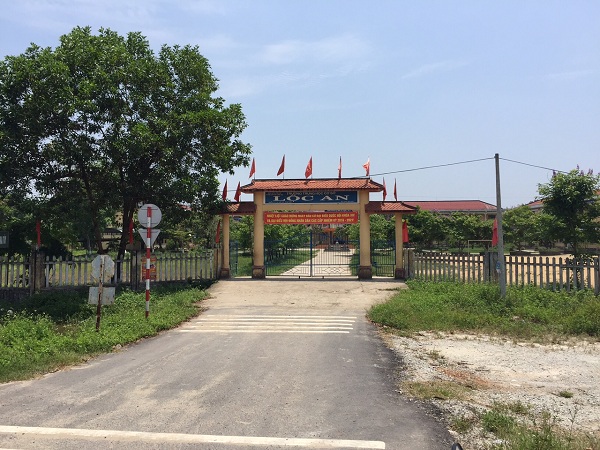 Trường THCS Lộc An, nơi xảy ra vụ việc bé gái lớp 6 nhảy lầu tự sát