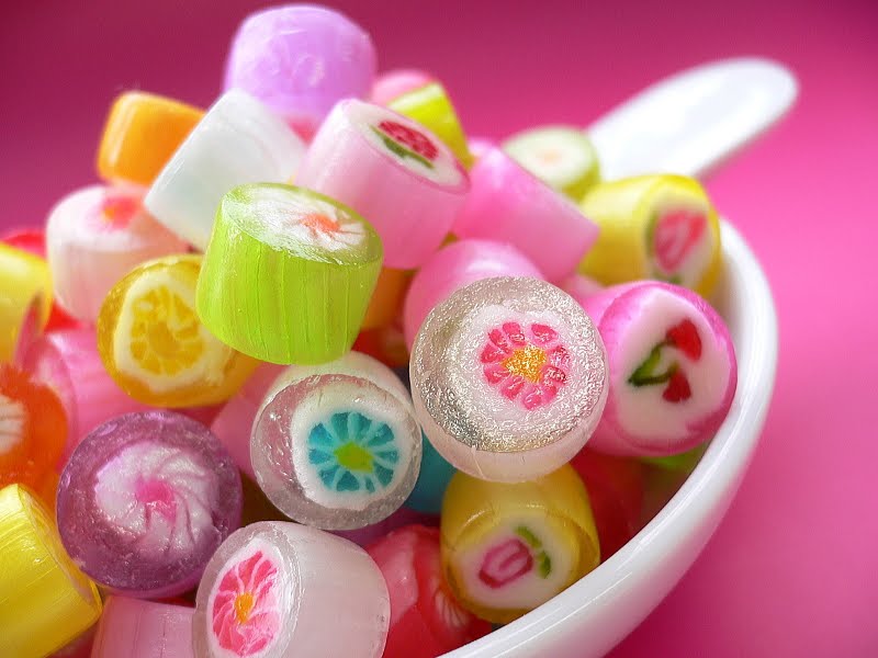 Người mắc bệnh tiểu đường nên tránh xa các loại bánh kẹo ngọt và chất béo