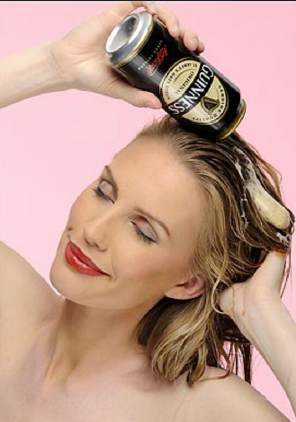 Chăm sóc tóc bằng bia với cách gội đầu với bia giúp mái tóc óng ả suôn mượt
