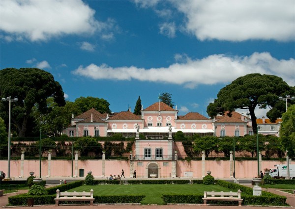 Cung điện Belém Palace có kiến trúc độc đáo, lạ mắt