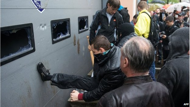 bạo loạn tại Ukraina