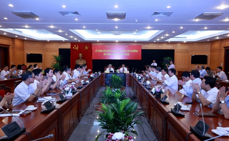 Toàn cảnh buổi lễ Bộ Khoa học và Công nghệ (KH&CN) công bố bổ nhiệm đồng chí Chu Ngọc Anh là Thứ trưởng Bộ Khoa học và Công nghệ (KH&CN)