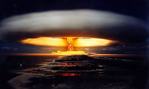 Quang cảnh sau khi bom hạt nhân Tsar Bomba phát nổ