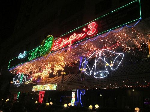 Địa điểm chụp ảnh Giáng sinh tại các quán cà phê đẹp nhất Hà Nội