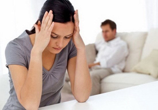 Xuất tinh ngoài là một trong các biện pháp tránh thai ảnh hưởng tới khoái cảm của 2 vợ chồng