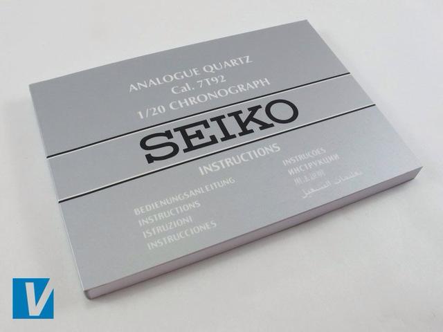 Cách phân biệt đồng hồ Seiko chính hãng qua sách hướng dẫn sử dụng của nhà sản xuất