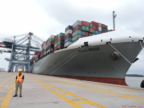 Cảng Quốc tế Cái Mép đón tàu container siêu lớn 147.000 tấn