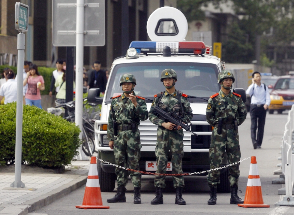 Đây không phải là lần đầu tiên cảnh sát Trung Quốc bắt chết nghi can khủng bố có ý định vượt biên sang Việt Nam