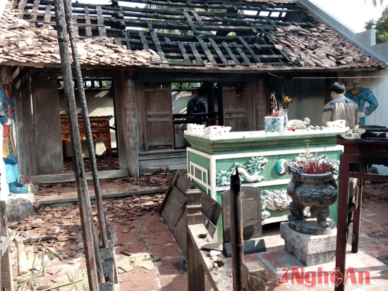 Vụ cháy lớn khiến đền thờ Hồ Sỹ Dương bị thiêu rụi