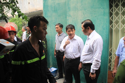 Lãnh đạo TP Đà Nẵng đã có mặt tại hiện trường vụ cháy nhà để trực tiếp chỉ đạo cứu người