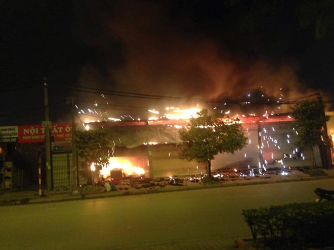 Cháy gần toà nhà Keangnam