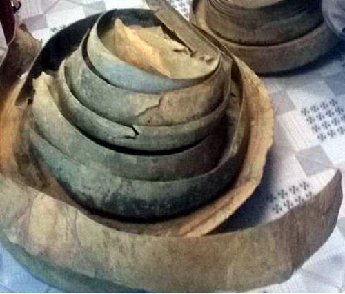 Hiện 28 chiếc chiêng cổ đã được bàn giao cho UBND huyện Đăk Glei
