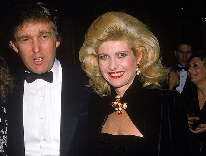  Tỷ phú Donald Trump và người vợ đầu tiên. Ảnh: Kiến thức 