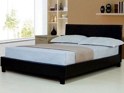 Khi chọn giường ngủ theo phong thủy cần chú ý tới chất liệu và vị trí của đầu giường 
