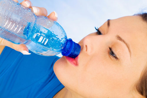 Nước là ‘kem dưỡng ẩm’ tốt nhất cho da
