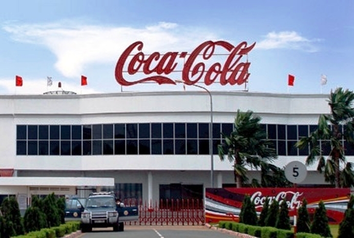 Coca-Cola bỏ 400 triệu USD mua lại một doanh nghiệp sản xuất đồ uống của Trung Quốc để gải quyết khó khăn, thực hiện chiến lược mở rộng thị trường