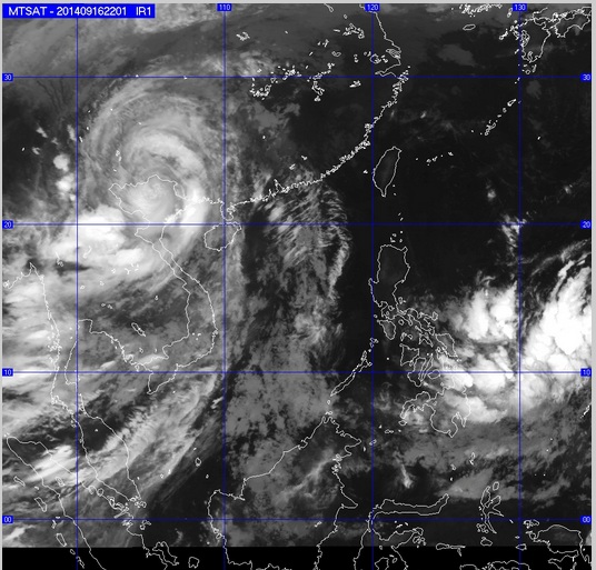 Ảnh mây vệ tinh cho thấy bão số 3 đã suy yếu thành áp thấp nhiệt đới