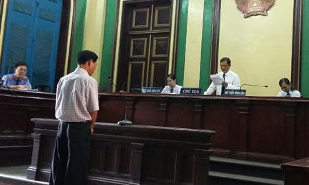 Phiên tòa xét xử nguyên trung úy công an Lê Thanh Nghị