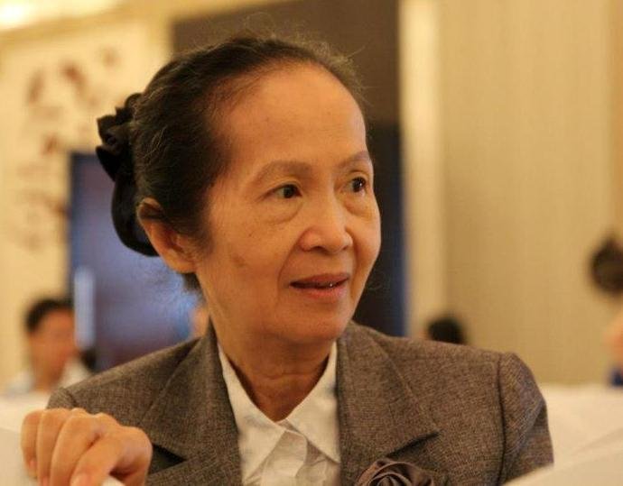 Chuyên gia kinh tế nổi tiếng của Việt Nam, bà Phạm Chi Lan nhận định công văn này đã vi phạm luật cạnh tranh