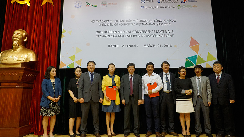 Việt Nam - Hàn Quốc thúc đẩy hợp tác chuyển giao công nghệ y dược