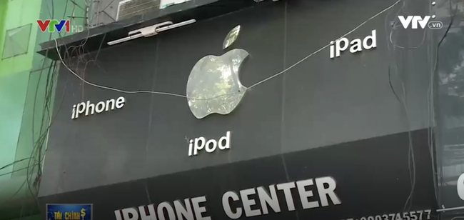  Apple sẽ áp dụng những chính sách quyết liệt hơn trong việc xử lý tình trạng các cửa hàng tại Việt Nam treo logo Apple. Ảnh: VTV