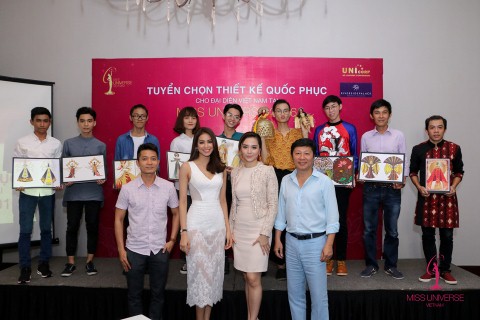 Phạm Hương chọn quốc phục cho đại diện Việt Nam thi Hoa hậu hoàn vũ