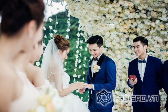 Sự thật về đám cưới lộng lẫy của Hương Giang idol