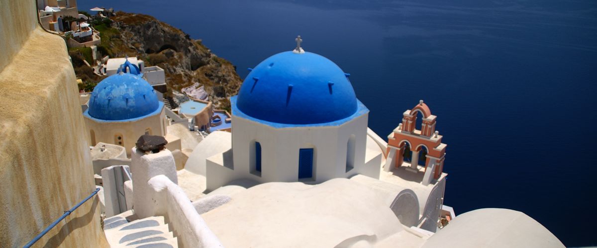 Chu du Hi Lạp và khám phá những ngôi nhà nấm ở Santorini