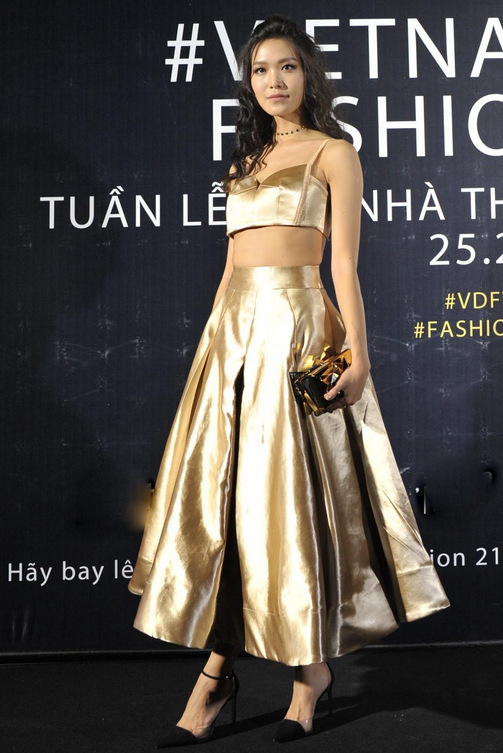 Phạm Hương, Chi Pu, Huyền My lọt top sao Việt mặc đẹp tuần qua