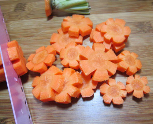 Cách làm mứt cà rốt siêu ngon đãi khách ngày Tết