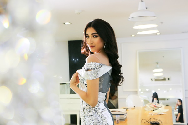 Tiết lộ những hình ảnh đầu tiên về trang phục dạ hội của Lệ Hằng tại Miss Universe 2016 
