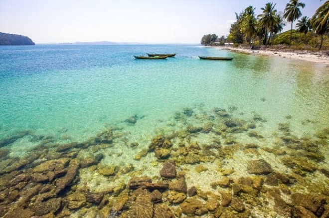 Việt Nam sở hữu hai bãi biển đẹp nhất châu Á