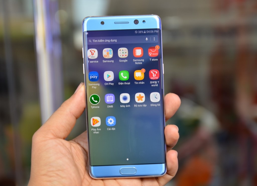 Note 7 đang khiến Samsung Electronics khốn đốn. Ảnh: Reuters