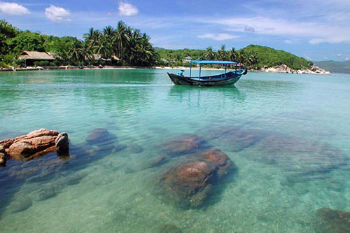 Côn Đảo từng được bầu chọn là 1 trong 10 hòn đảo bí ẩn và tốt nhất thế giới. Ảnh: Internet