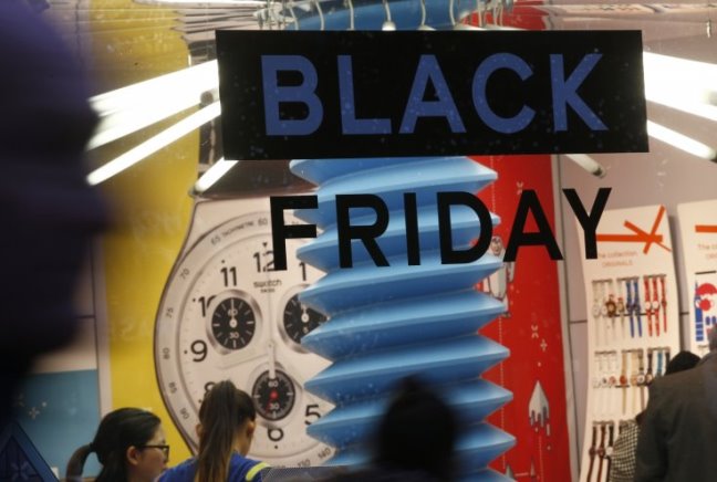 Black Friday: Người tiêu dùng Anh chi gần 1,3 tỷ bảng để mua sắm