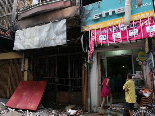 Vụ cháy ở Sài Gòn: Người dân bàng hoàng kể lại vụ cháy khiến 6 người chết