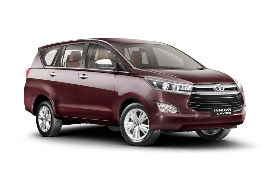 Toyota Innova Crysta giá chỉ từ 494 triệu đồng vừa ra mắt có gì hay?