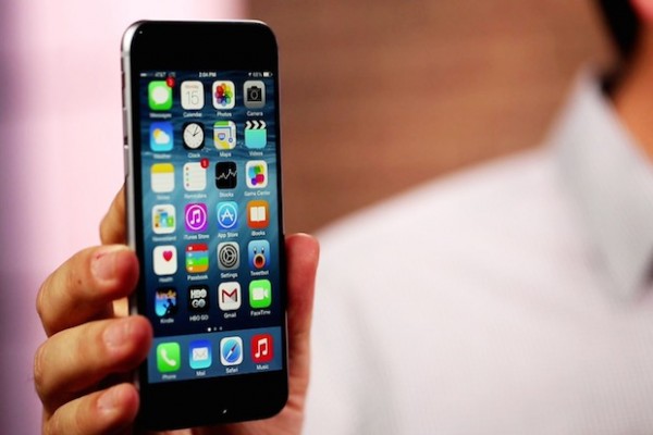 iPhone 6 đứng đầu danh sách những smartphone tốt nhất 2014