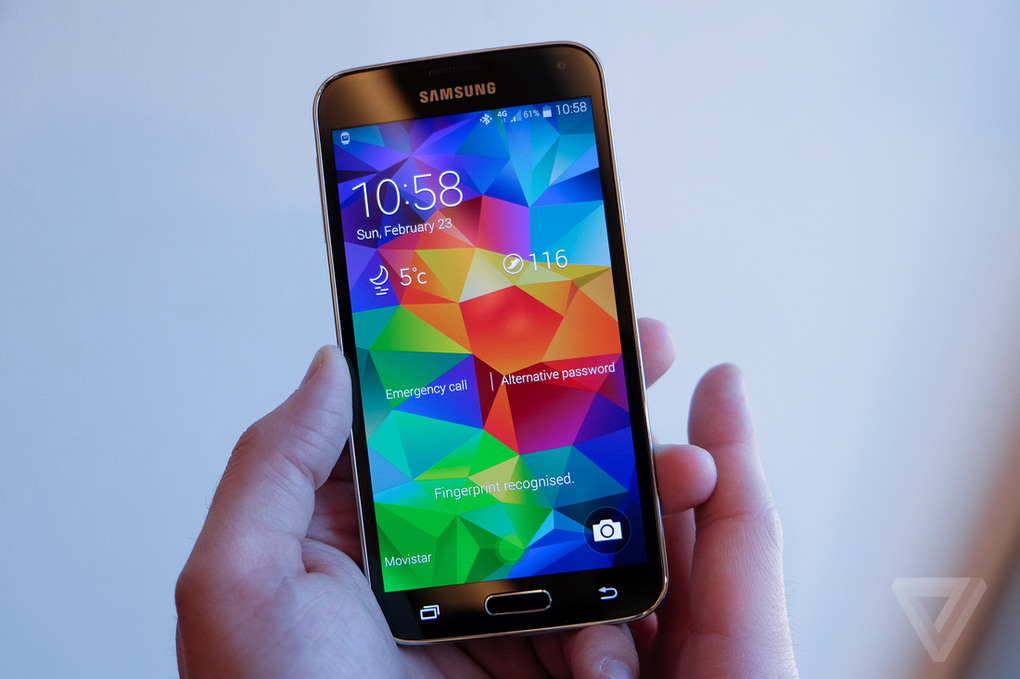 Đại diện thứ hai của Samsung có mặt trong danh sách những smartphone tốt nhất 2014