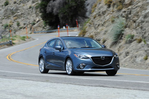 Mazda 3 2014 từng được bình chọn là mẫu xe của năm