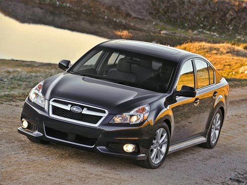 Subaru Legacy 2014 là một lựa chọn tốt khi xét đến yếu tố an toàn