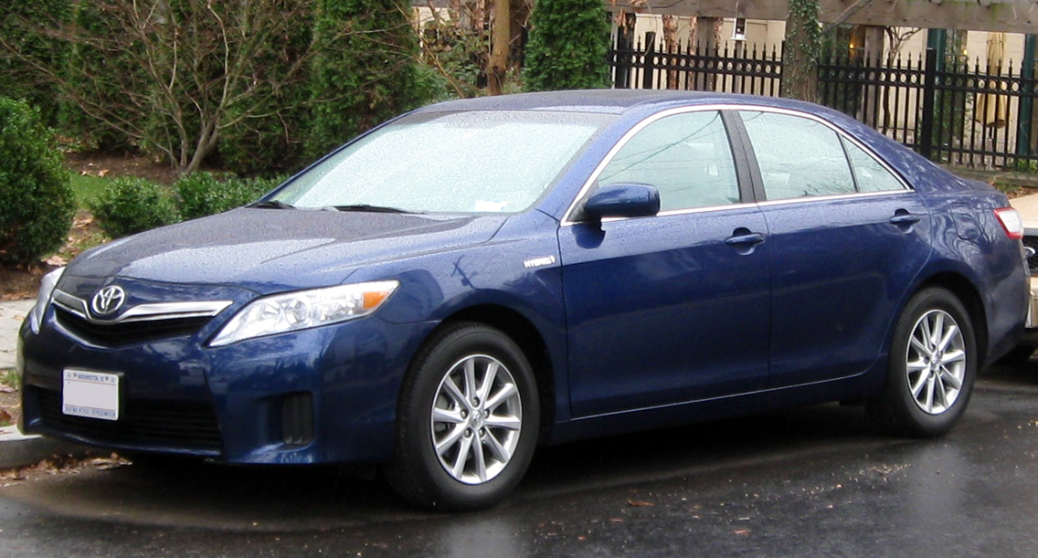 Toyota Camry Hybrid 2010 – 2011 cũ giá 400 triệu