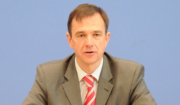 Người phát ngôn Bộ ngoại giao Đức Martin Schaefer cho rằng Ukraine là không cần thiết với EU
