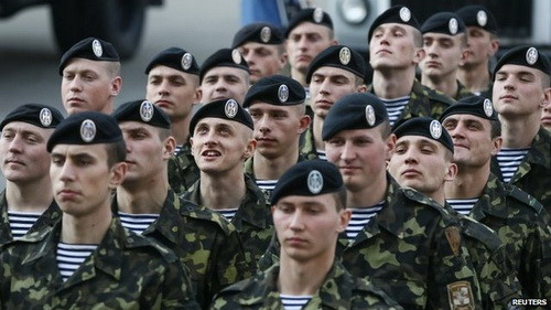 Binh sĩ thuộc lực lượng hải quân Ukraine.