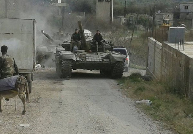 Xe tăng quân đội Syria tiến công trên chiến trường Latakia, theo tình hình chiến sự Syria mới cập nhật 