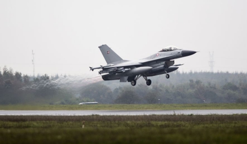 Tình hình chiến sự Syria mới nhất: Các chiến đấu cơ Đan Mạch lần đầu tiên ném bom ở Syria