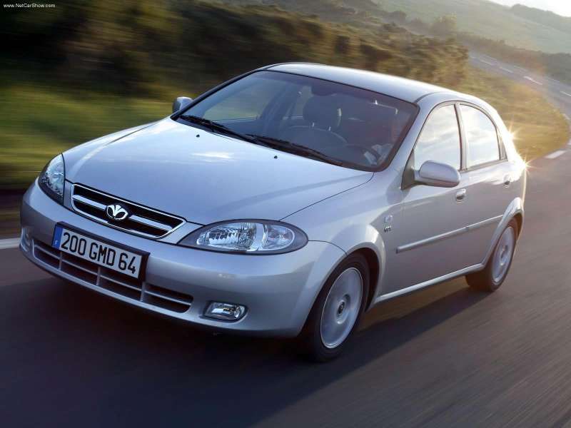 GM Daewoo là hãng xe duy nhất duy trì 3 sản phẩm cùng phân khúc ô tô giá rẻ dành cho những gia đình thích đi du lịch