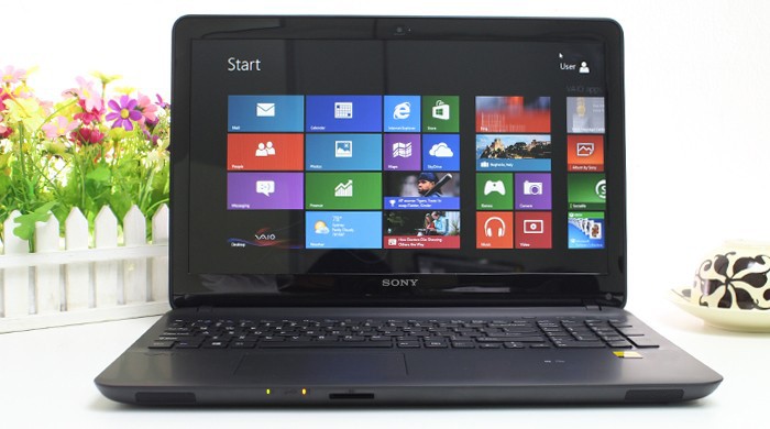 Fit SVF1521DSG là mẫu laptop Sony Vaio giá rẻ với thiết kế gọn nhẹ, sang trọng